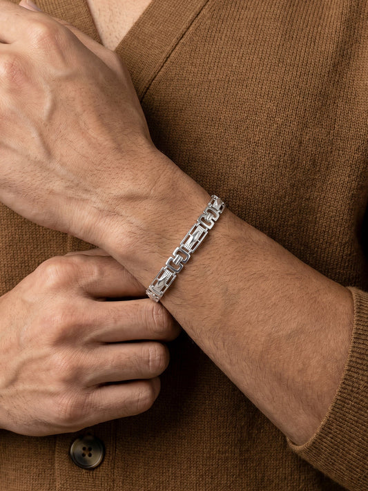 Aditya Roy Kapur Silver Classy Link Bracelet For Him