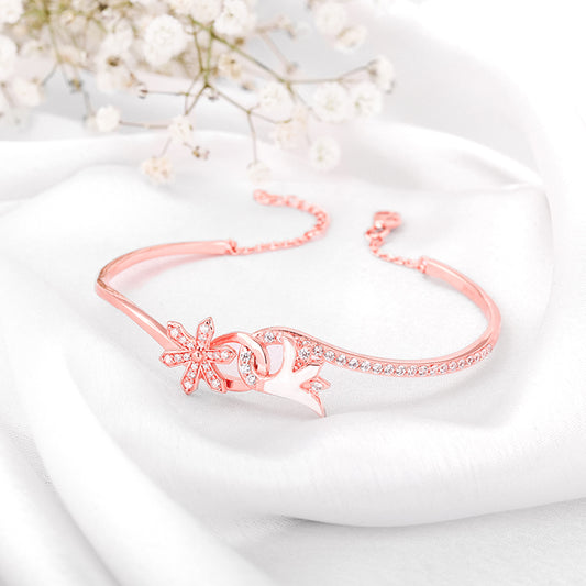 Rose Gold Embracing Musli Bracelet