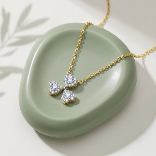 Gold Clover Radiance Lab Grown Diamond Pendant
