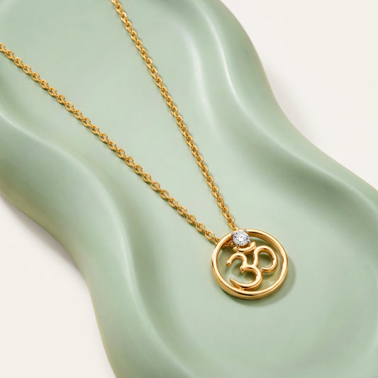 Gold Omkara Solitaire Lab Grown Diamond Pendant