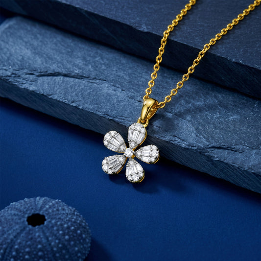 Gold Bloom Bold Lab Grown Diamond Pendant