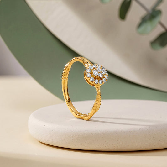 Gold Etoile Royale Lab Grown Diamond Ring (Size 12)