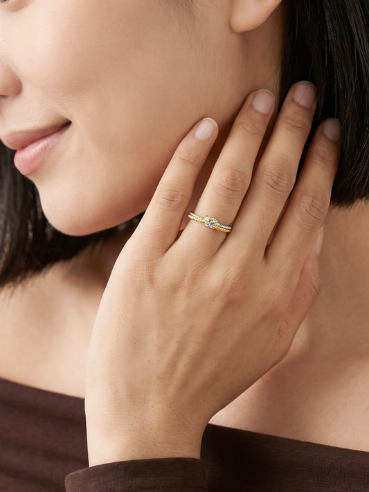 IXIA BY GIVA Knot Alone Dual Tone Ring (Size 14)