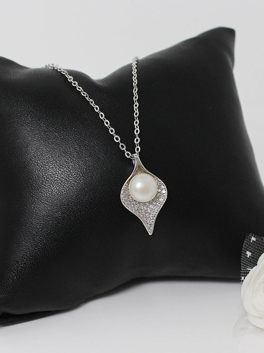 Silver Seashell Pearl Necklace