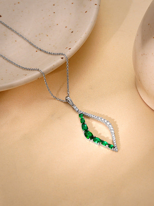 Silver Remarkable Pendant With Link Chain