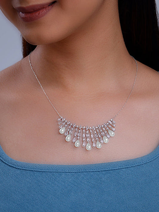 Silver Glamour Glow Necklace