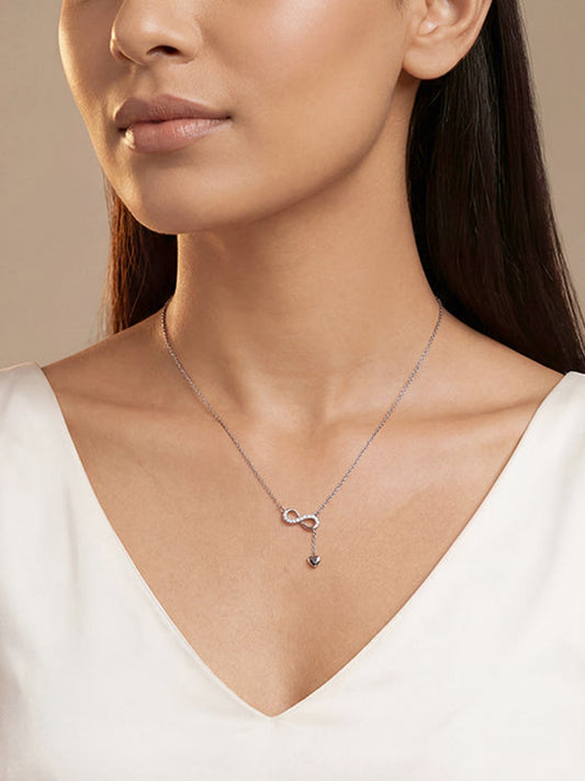 Silver Lovely Infinity Necklace