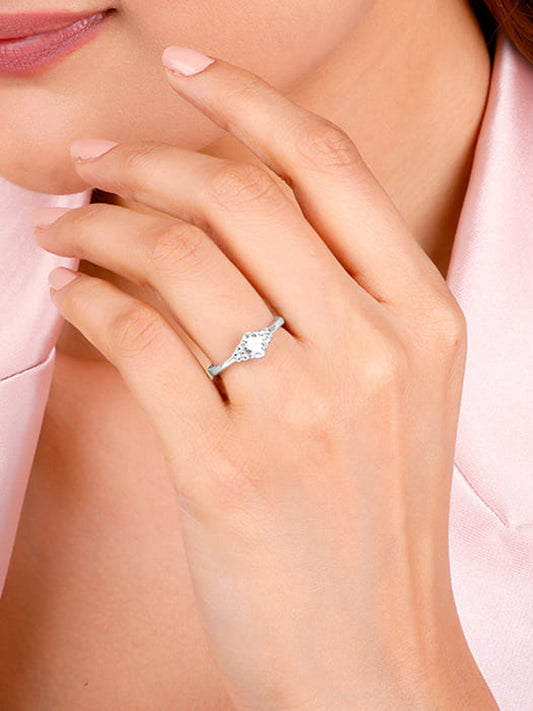 Silver Classic Oval Ring