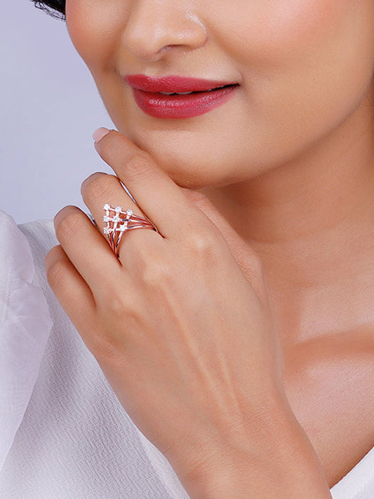 Rose Gold Criss Cross Vanki Ring