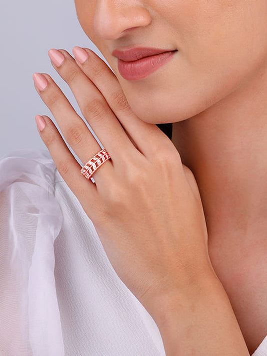 Rose Gold Elegant Leafy Zirconia Ring