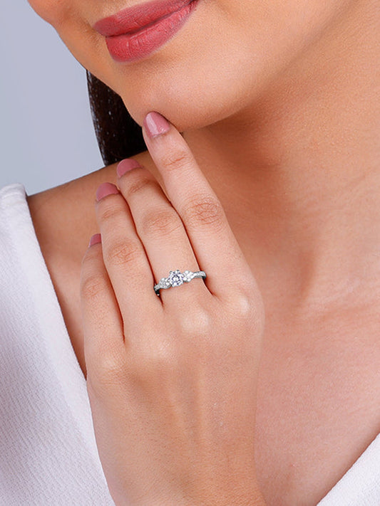 Silver Tres Belle Ring
