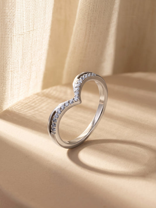 Silver Insignia Vanki Ring