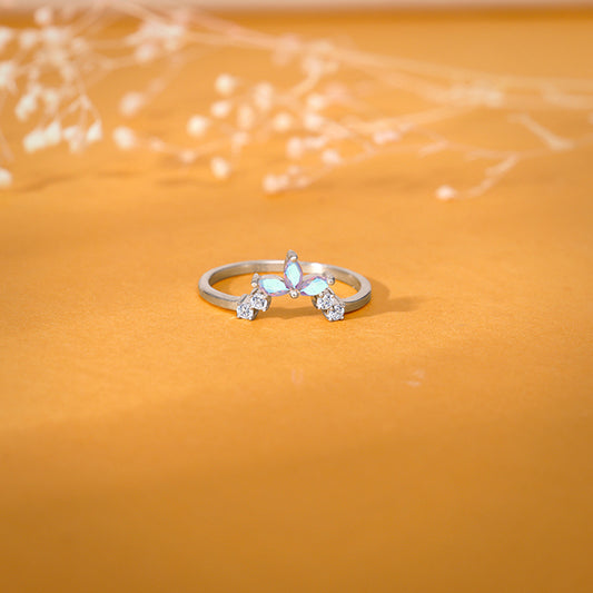 Silver Leafy Vanki Ring