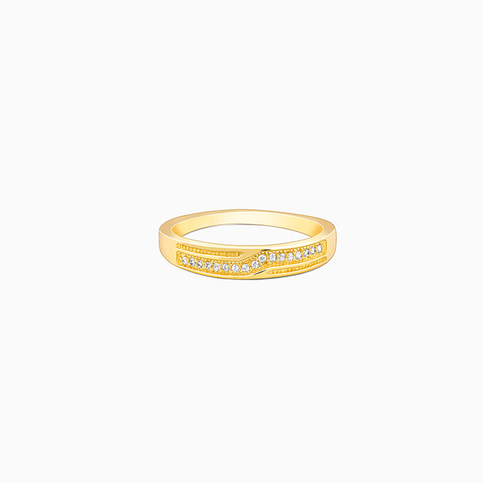 Golden Modest Leader Ring For Him – GIVA - Main Image