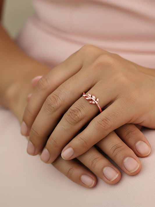 Rose Gold Happy Leaf Ring