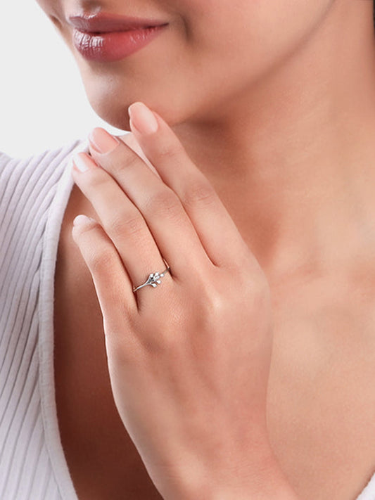 Silver Leaflet Ring