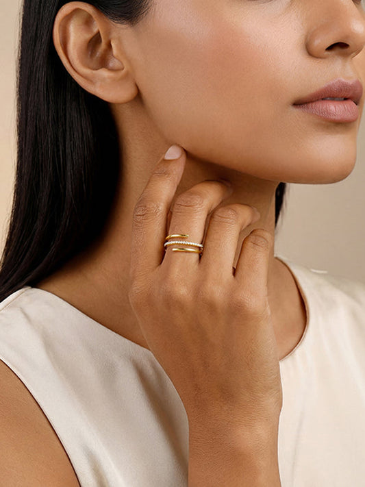 Golden Radiant Divide Ring (Size 12)