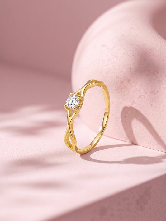 Golden Eye Catching Ring