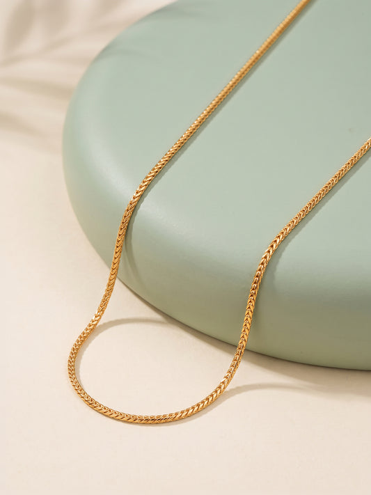Golden Gioia Refined Box Chain
