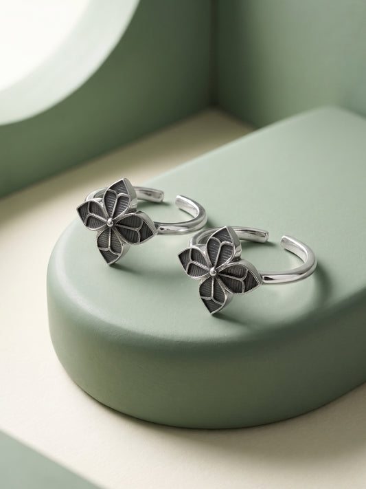 Oxidised Silver Mihika Toe Rings