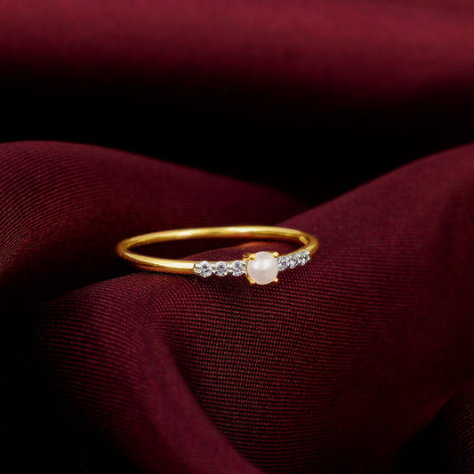 Gold Unique Brilliance Diamond Ring