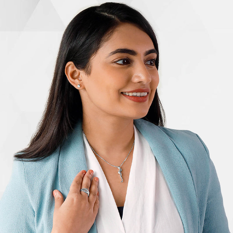 How to Rock Your Silver Jewellery at Work