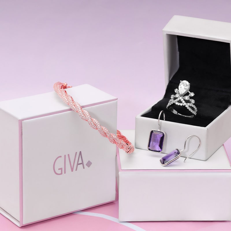 Jewellery Gifting Guide: ‘Little Somethings’ For Your Loved Ones