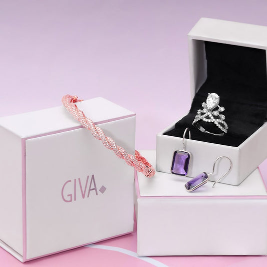Jewellery Gifting Guide: ‘Little Somethings’ For Your Loved Ones