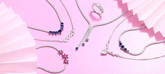 How To Build a Capsule Jewellery Collection