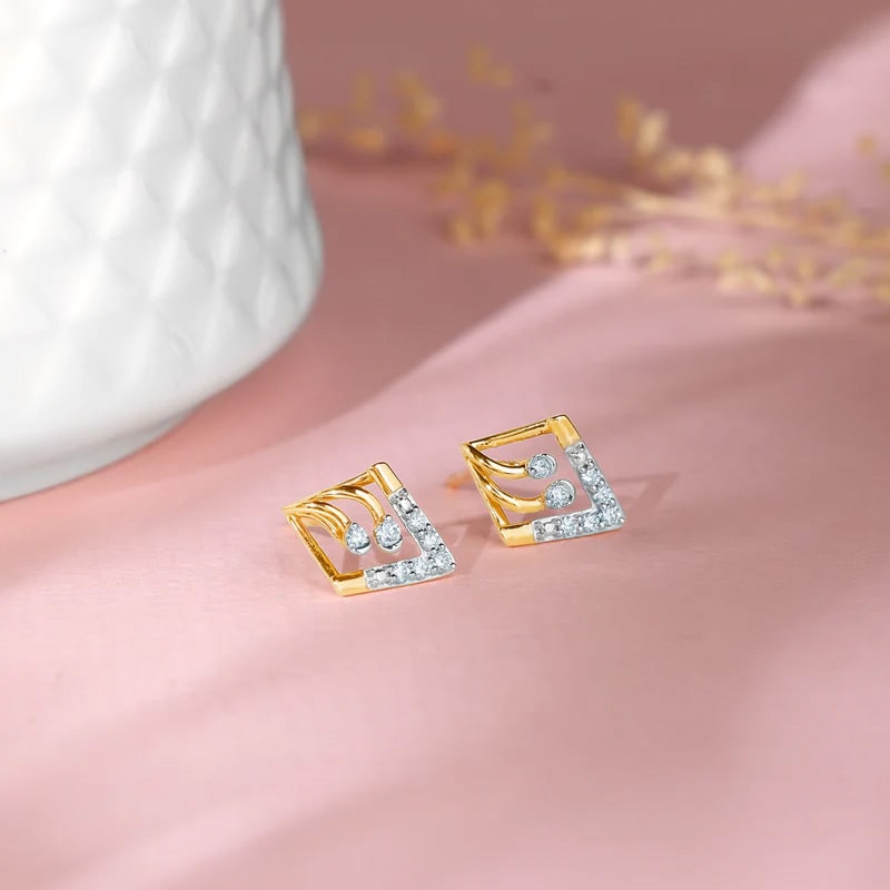 This Summer say hello to new simple earring designs