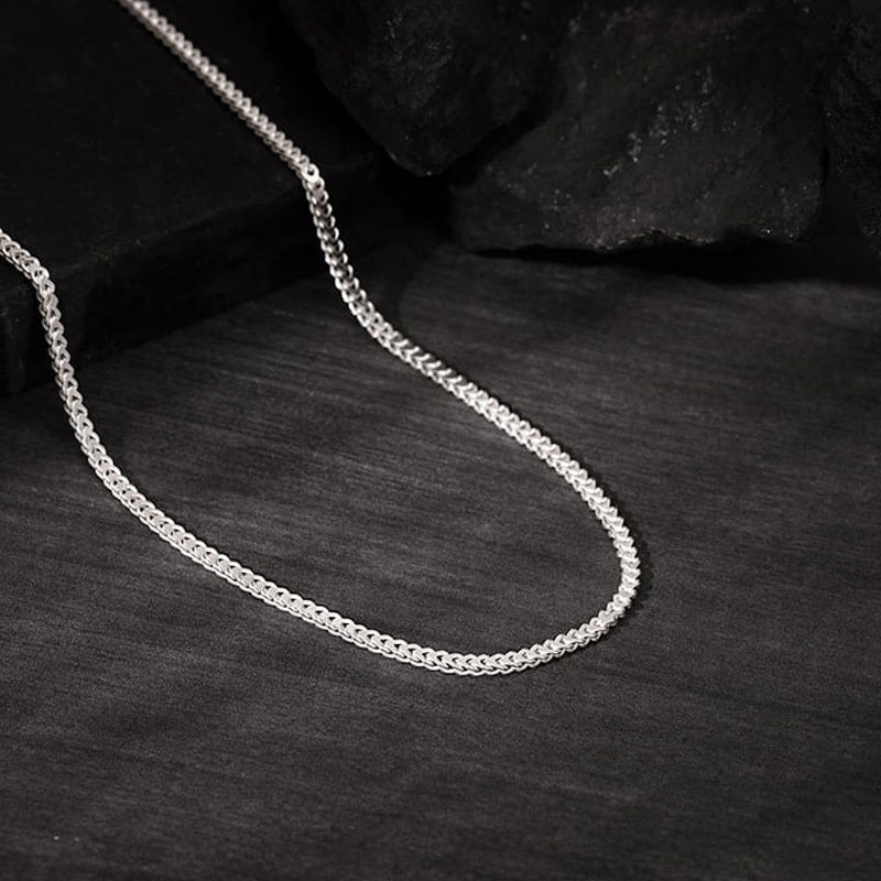 Top Five Reason Why Men Should Wear Silver Chains