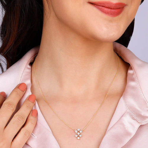 Modern Gold Necklace Designs for Working Women