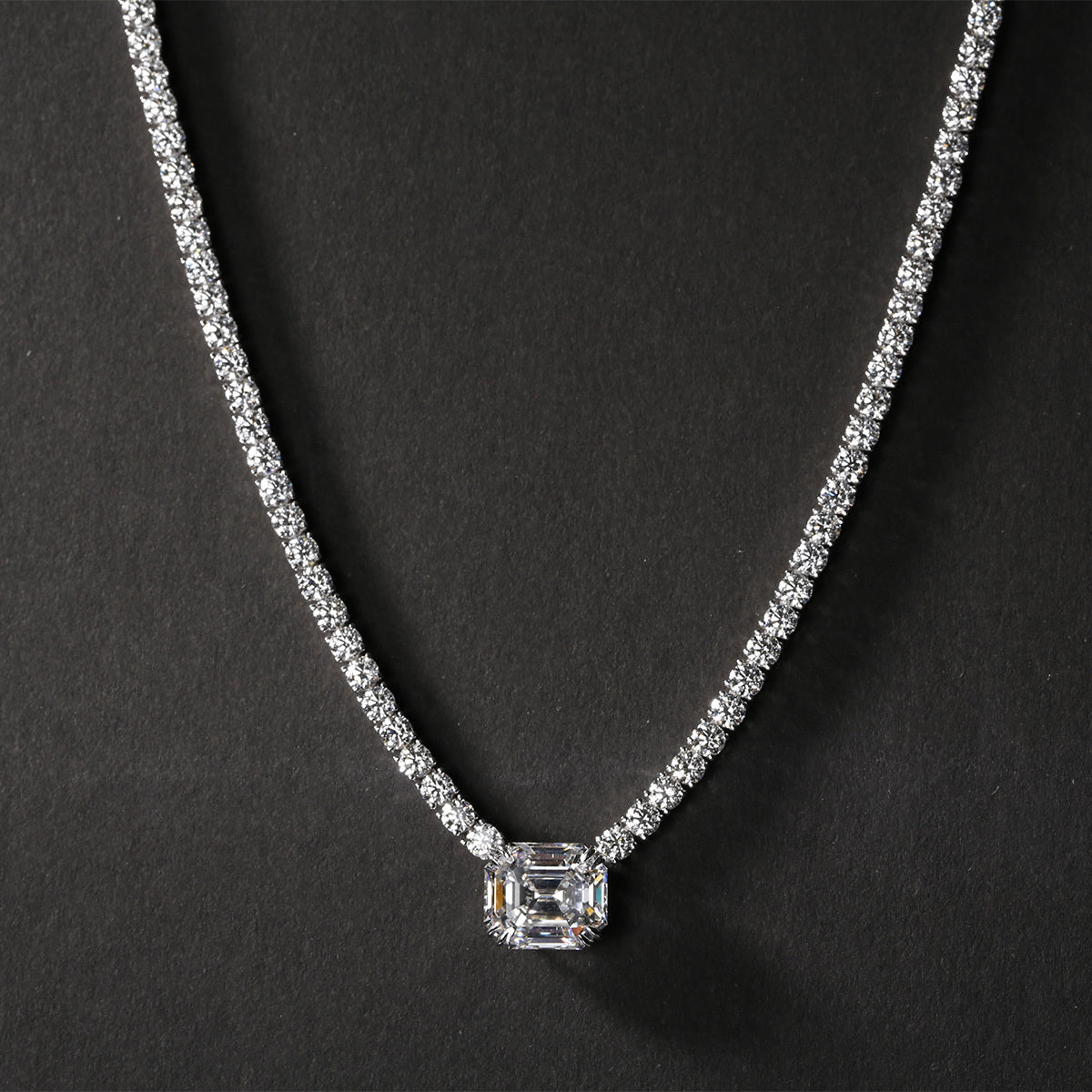 Top Diamond Necklace Set Designs for Every Occasion