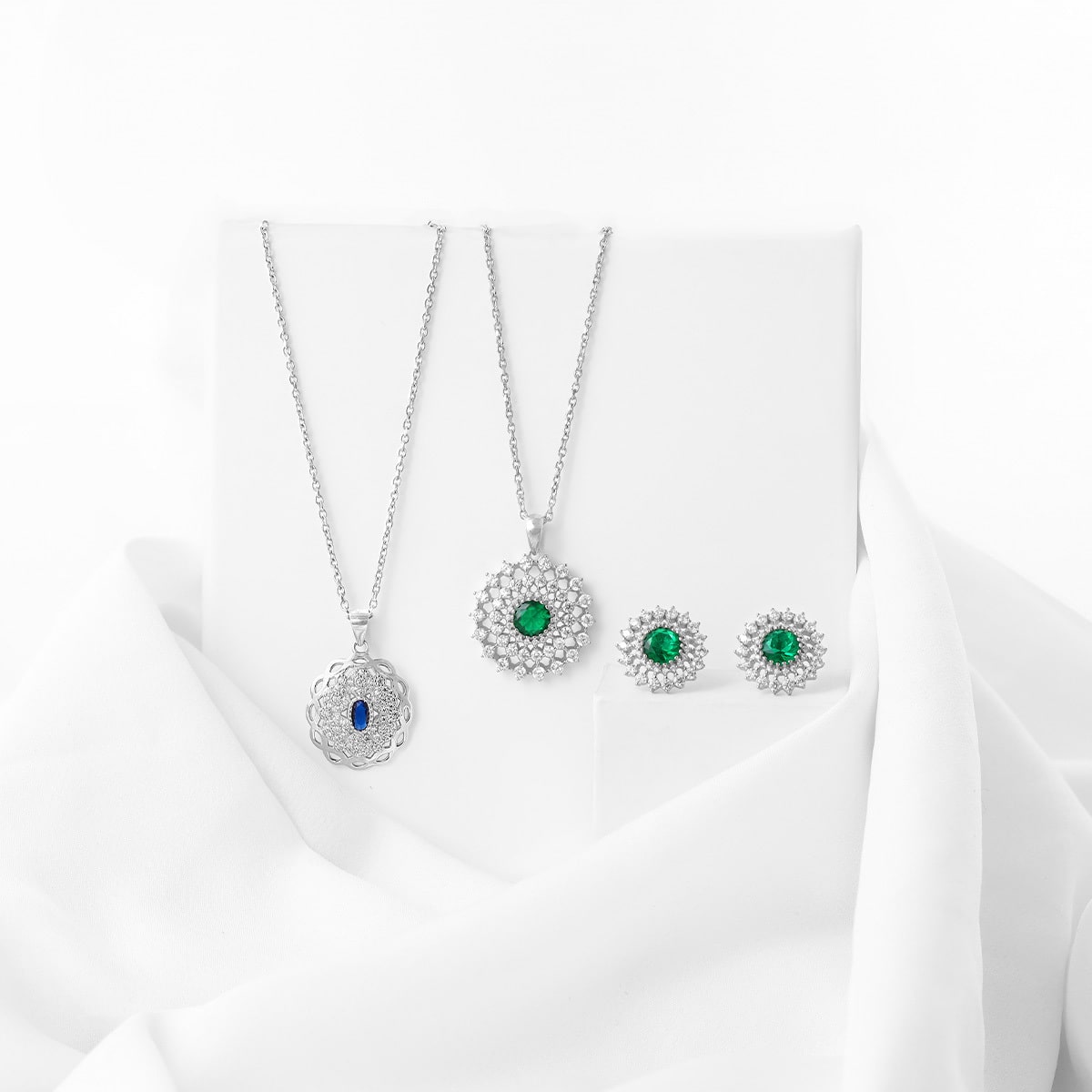 Enchanting Halloween Accessories: Why 925 Silver Jewellery is a Must-Have