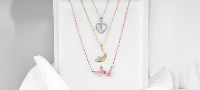 Minimalist Wedding: The Style Guide You Need for Dressing in 925 Silver and Rose Gold