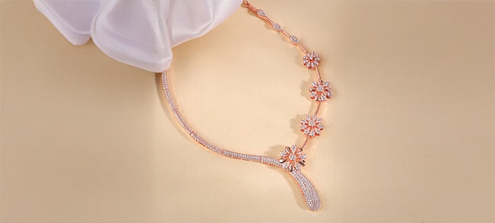 What Is a Station Necklace? Everything You Need to Know