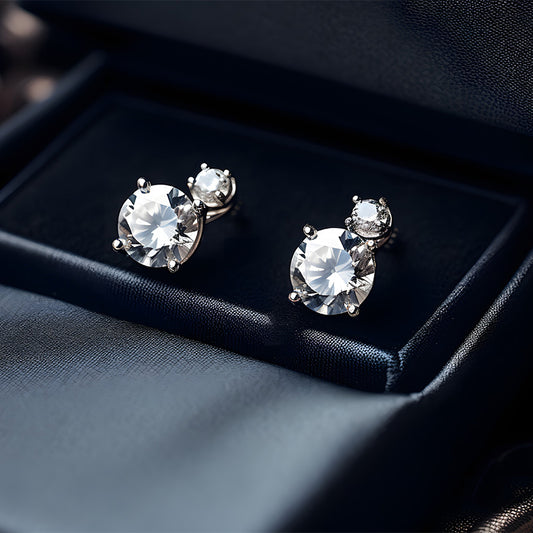 Make your birthday special with&nbsp;blue-coloured stone jewellery!