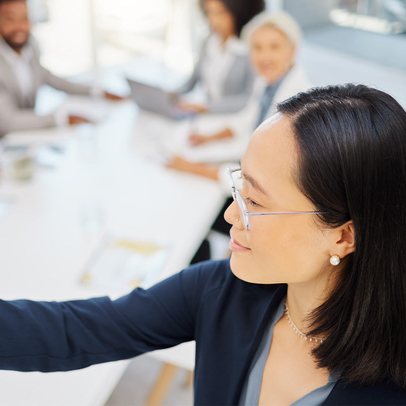 Boost your confidence with delightful gold earrings for women!