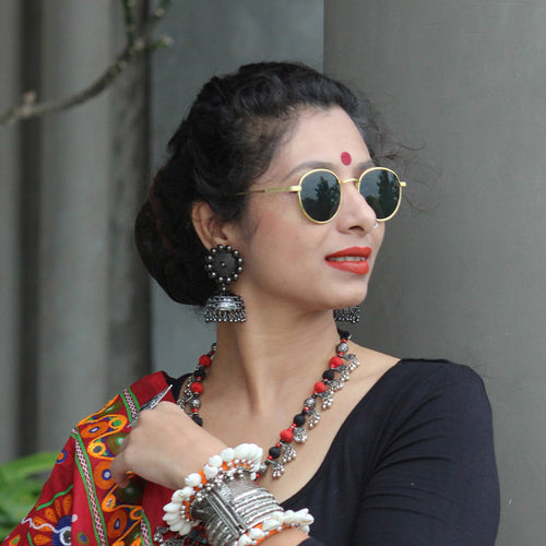 Spice up your Navratri look with oxidised silver earrings!