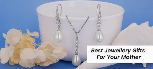 Top Jewellery Gifts for Moms This Holiday Season: Why 925 Silver Jewellery is the Perfect Choice