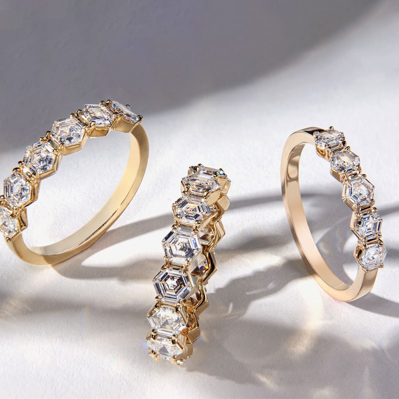 The Minimalist's Guide to a Timeless Jewellery Collection