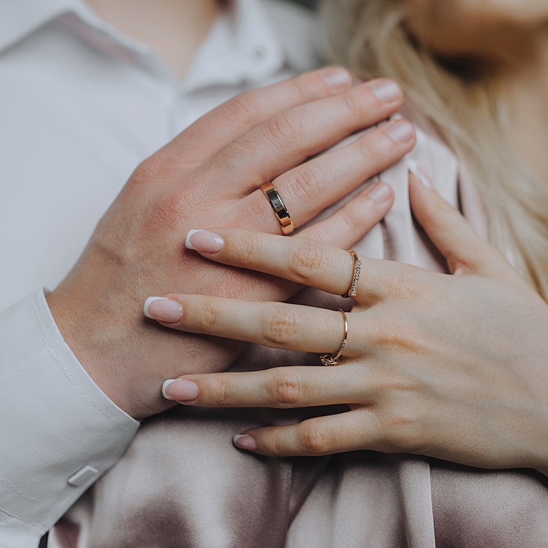 5 Anniversary Rings for the Couple Celebrating Their First Year