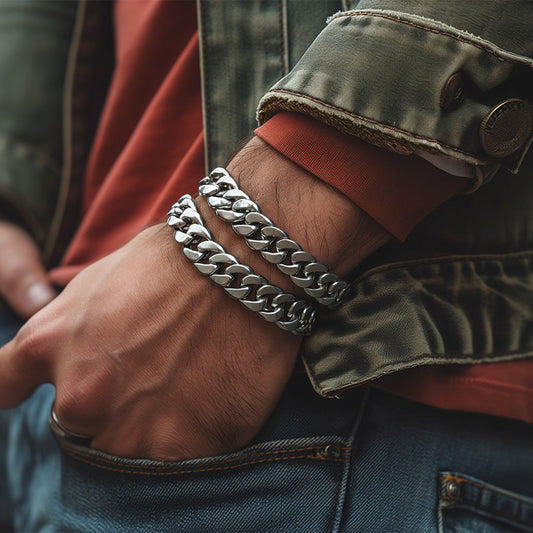 Silver bracelets for men to style your wrist game!