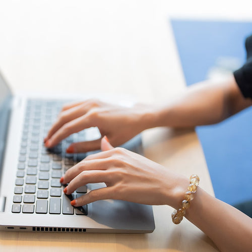 Perfect Necklaces for Your Winter Office Wardrobe!