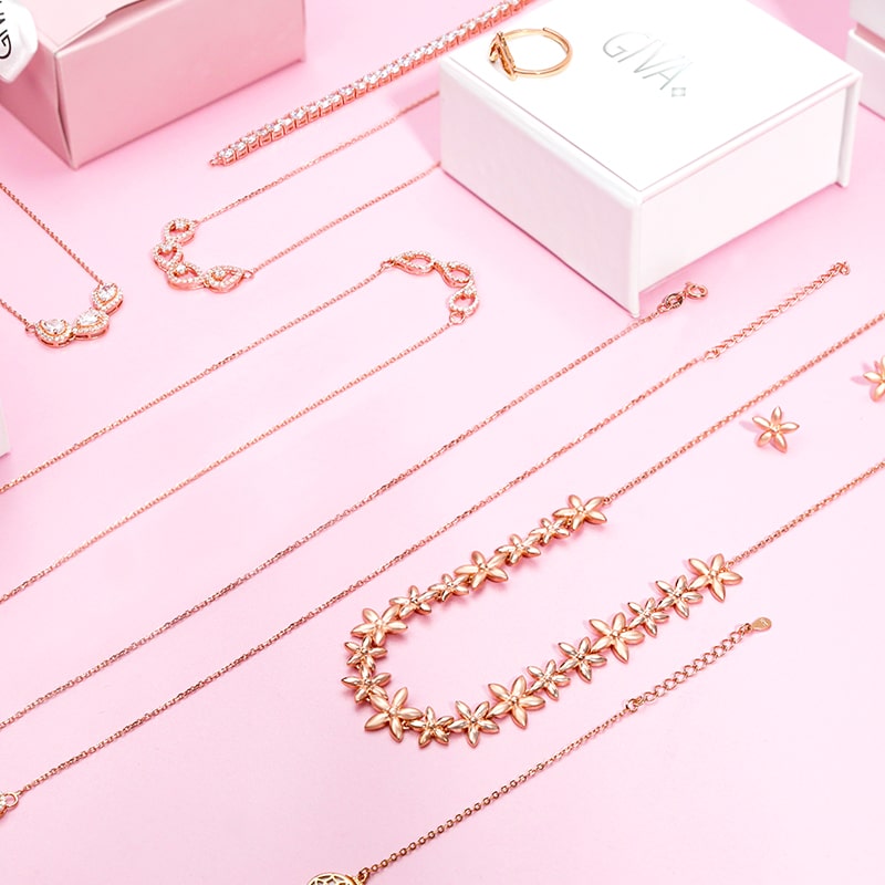 Our Top Jewellery Picks Await You!