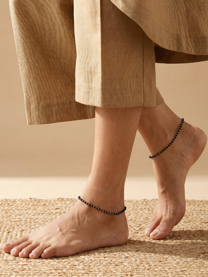 Silver Swaying Shadows Black Beads Anklet