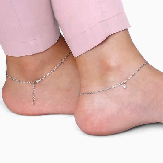 Silver Glow Linked Chain Anklet