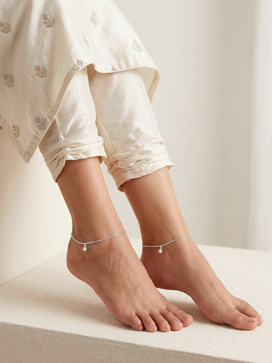 Silver Glow Linked Chain Anklet
