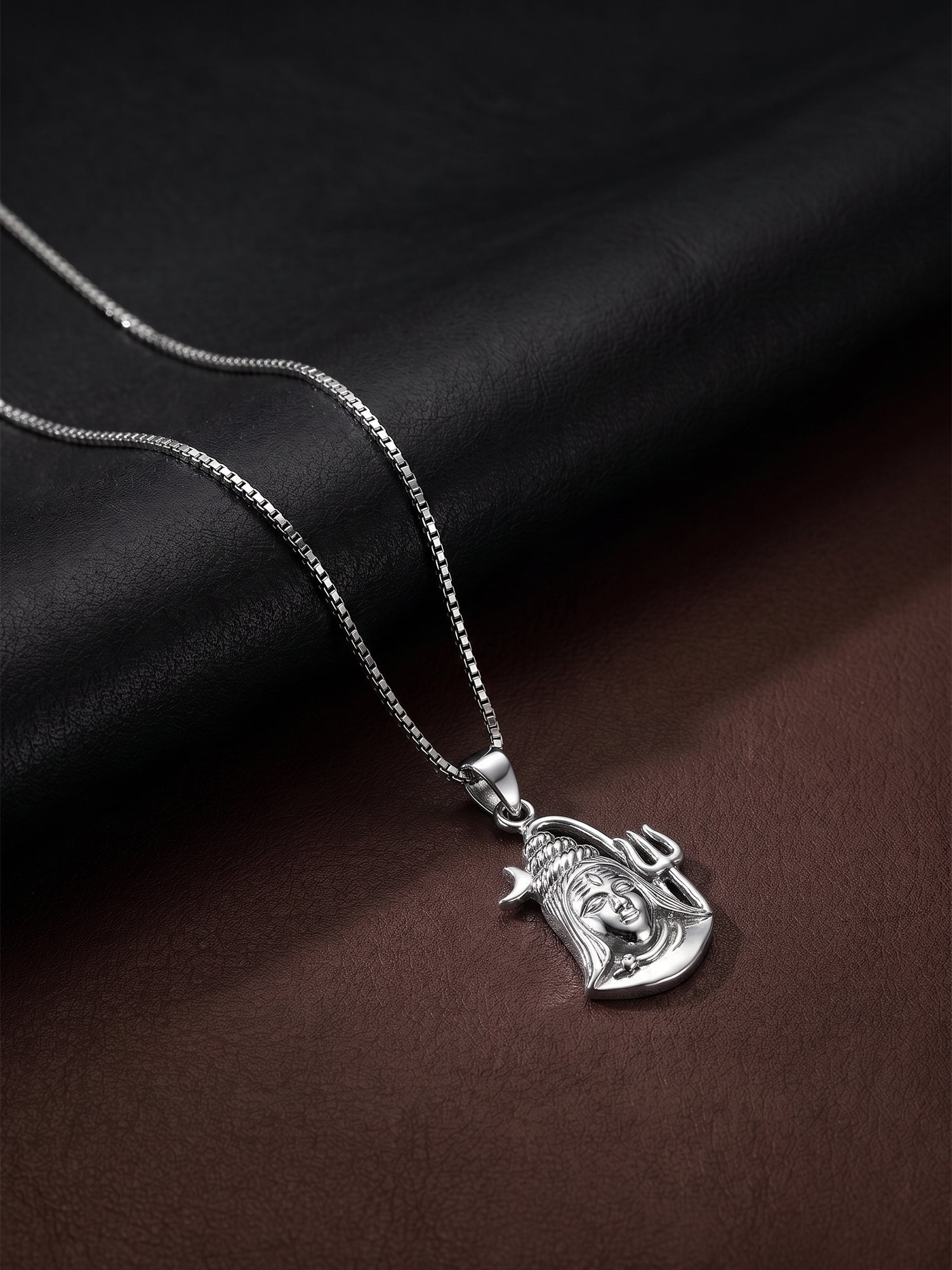 Silver Shiva Pendant with Box Chain