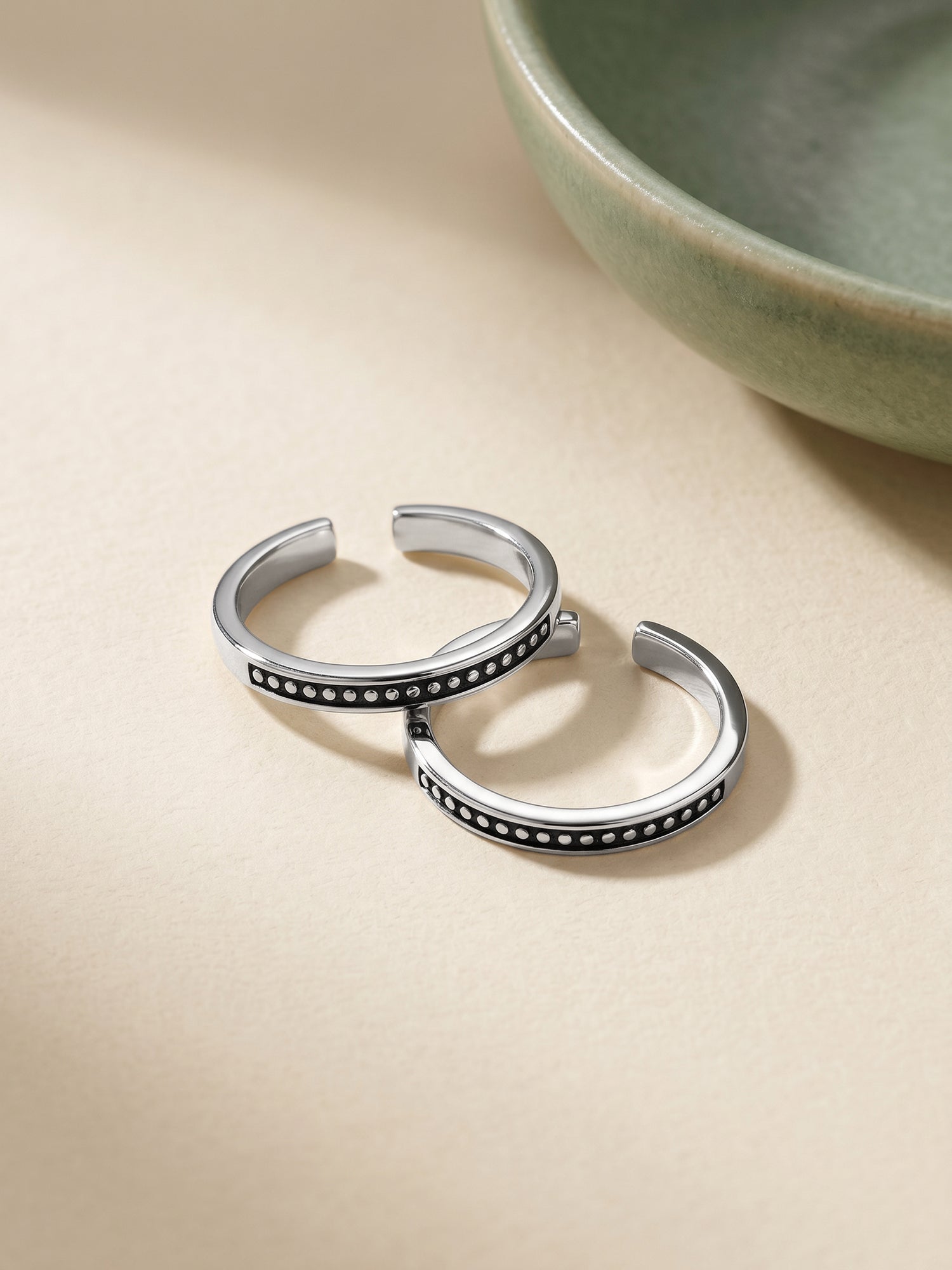 Oxidised Silver Bead Toe Rings